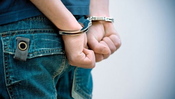 УЖАС У НОВОМ ПАЗАРУ: Два младића ухапшена због сумње да су силовали девојчицу