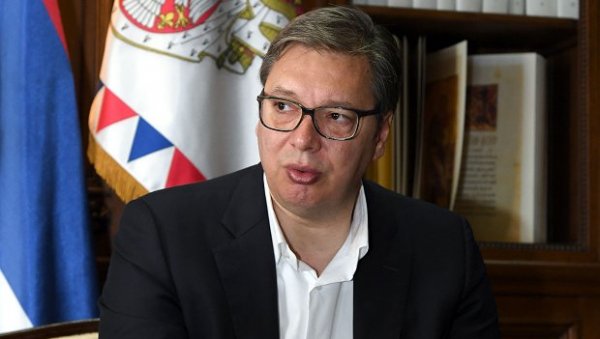 ВУЧИЋ: Србија има право да финансира у динарима своје обавезе на Косову и Метохији