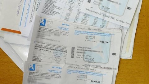 ЛЕПА ВЕСТ ЗА ГРАЂАНЕ СРБИЈЕ: Помера се рок за плаћање рачуна због празника, попуст важи само у једном случају и то до овог датума