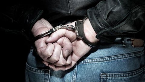„ПАО“ ДИЛЕР У КРАЉЕВУ: Приликом хапшења полиција му пронашла кокаин