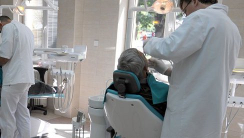 KOD ZUBARA PO POZIVU:  Nova organizacija rada stomatološke kovid ambulante u Novom Sadu