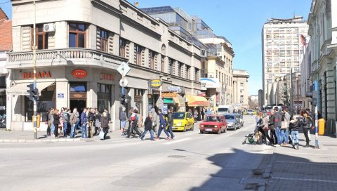 „ЗАБРАНИТЕ РАД ТРГОВИНА НЕДЕЉОМ“ Синдикалци у Крагујевцу траже да се због ковида уведу нове мере