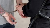 PRONAĐENI SA STVARIMA IZ TRŽNOG CENTRA: U Novom Sadu uhapšena dvojica osumnjičenih za krađe, za kojima se tragalo