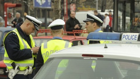 НАМЕРНО УДАРИО СУПРУГУ КОМБИЈЕМ: Драма код Чачка, полиција моментално реаговала