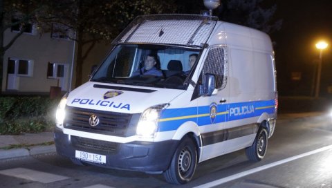НЕ ПОШТУЈУ МЕРЕ: Полиција у Загребу спречава окупљање младих у граду