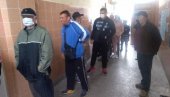 BOLESNIH MANJE, A IZBORI DALEKO: U Šapcu se još ne nazire odluka o ponovljenom glasanju na 27 biračkih mesta