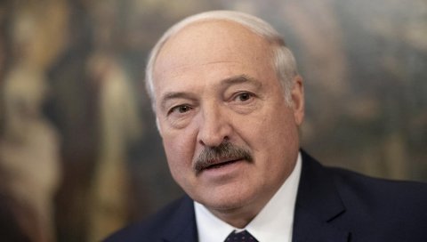 НЕ ЧИТАМ ВЕСТИ И НЕМАМ СМАРТФОН: Лукашенко открио ко га информише, па проговорио о свом чувеном надимку