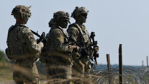 RASTE BROJ ŽRTAVA NAPADA NA AMERIKANCE: Povećan broj ranjenih vojnika SAD napadnutih u bazi na granici Jordana i Sirije