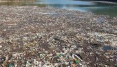 UŽASNO ZAGAĐENJE: Na branu u Višegradu pristiglo oko 4.000 kubika otpada