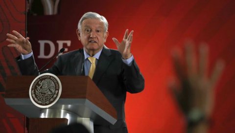 ИСТОРИЈСКА ОДЛУКА: Мексички председник похвалио Бајденову одлука о зиду