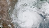 STIŽE JEDNA OD NAJSNAŽNIJIH OLUJA: Uragan Lora blizu kategorije pet, približava se Teksasu i Luizijani