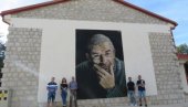 FOTO: Mural sa likom Nebojše Glogovca ukrasio nevesinjski dom kulture