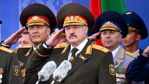 БЕЛОРУСИЈА СЕ ПОПТУНО ИНТЕГРИШЕ СА РУСИЈОМ: Лукашенко јасно рекао - ослањамо се на старијег брата