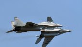 СРПСКИ МиГ-29 ДОПРАТИЛИ СИЈА: Пре слетања на аеродром знак је дала војна авијација Србије