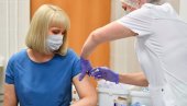 ПОЛОВИНА РУСА НЕЋЕ ВАКЦИНУ: У Русији почетак вакцинације против вируса корона добио велики публицитет