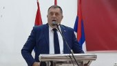 SRBI SE PITAJU: Dodik žestoko odgovorio na nove napade na Srpsku i otkrio šta je rekao Šmitu (VIDEO)