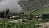 ŽESTOK ARTILJERIJSKI BARAŽ: Ovako Jermeni uništavaju azerbejdžansku pešadiju (VIDEO)