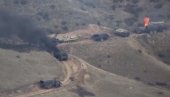 NOVI DOKAZ UNIŠTAVANJA AZERBEJDŽANSKE TEHNIKE: Velika kolona oklopnih transportera zasuta vatrom naletela na mine (VIDEO)