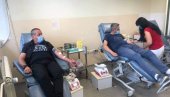 ПРВЕНАЦ ФАП МАШИНЕ: Акција добровољних давалаца крви у Никшићу