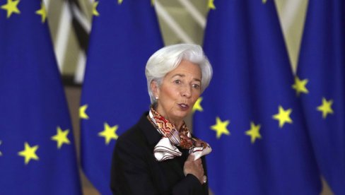 OMRAŽENOJ ŠEFICI EVRA PADA REJTING: Zaposleni u Evropskoj centralnoj banci nezadovoljni radom Kristin Lagard