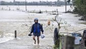 KATASTROFA KAKVA SE NE PAMTI: Poplave odnele preko 100 života, hiljade kuća potopljeno (VIDEO)