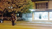 БОМБОМ ХТЕО ДА ГАЂА КОРОНУ? Драгомиру (27) из Србобрана одређен притвор због напада на Полицијску станицу