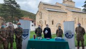 Slovenački kontigent KFOR-a obezbedio zaštitnu opremu za italijanske vojnike i manastir Dečani