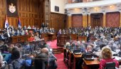 POGLEDAJTE: Ministri položili zakletvu i u Skupštini Srbije izgovorili ove reči (VIDEO)