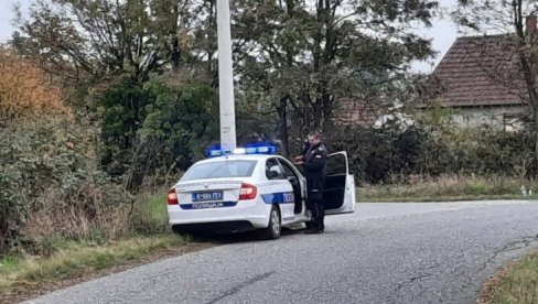 POLICIJA UHAPSILA ALBANCE ŠUMOKRADICE: Zaplenili testeru i traktor sa prikolicom