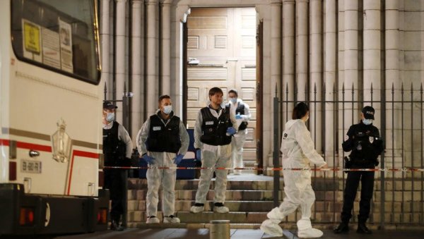 УБИЦА ИЗ НИЦЕ ПРВО ЈЕ БОРАВИО У ИТАЛИЈИ: Познат идентитет терористе који је извршио масакр у Француској