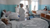 SVAKI DAN KAO HOD PO ŽICI: Novosti u Infektivnoj klinici, gde se doktori i sestre mesecima bore protiv nevidljivog neprijatelja