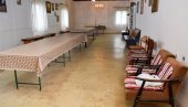 TOPLI OBROK ZA NAJUGROŽENIJE: Osveštane prostorije Narodne kuhinje Eparhije bačke u Novom Sadu