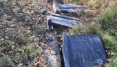 OSKRNAVLJENI SRPSKI GROBOVI NA KiM: Vandali porušili spomenike na groblju kod Kosovske Mitrovice