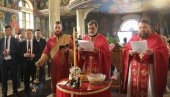 OBELEŽENA SLAVA BORACA VOJSKE REPUBLIKE SRPSKE: U Ugljeviku proslavljen Mitrovdan, položeni venci na spomenik palih drugova
