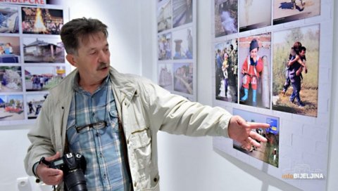 У КАДРУ САЧУВАО ВРЕМЕ: Изложба фоторепортера Новости у бијељинској галерији