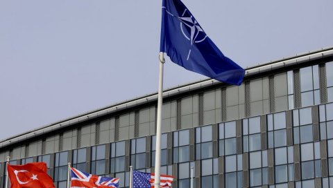 ПОЗИВАЈУ НАТО ДА ИХ БРАНИ ОД ВУЧИЋА: Лидери у Приштини и Тирани гротескно реаговали на поруку мира и паралелу са Карабахом