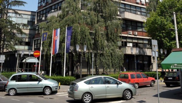 ПОХВАЛИЛИ ИХ РЕВИЗОРИ: Ово је једина београдска општина чија је власт предала позитивно цењен финансијски извештај