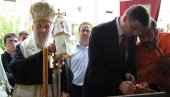 BIO JE RADO VIĐEN MEĐU PIROĆANCIMA: Patrijarh  Irinej obnovio mnoge pirotske crkve