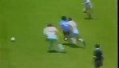 KLASA ZA SEBE: Dugo fudbal neće imati sličnog, trenutak kada je Maradona sam bacio Engleze na kolena (VIDEO)