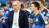 УМРО ОД ТУГЕ ЗА ДИЈЕГОМ: Преминуо бивши селектор Аргентине који је завршио у болници кад је сазнао за Марадонину смрт