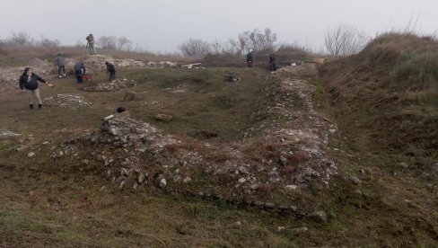 ZAVRŠENA PRVA FAZA: Radovi na arheološkom nalazištu Glamija u Rtkovu kod Kladova
