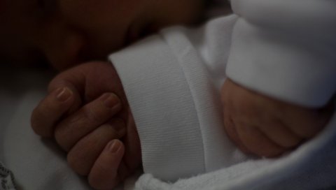 ЛЕПЕ ВЕСТИ ИЗ ВРАЊА: У прва три дана ове године рођено чак 15 беба