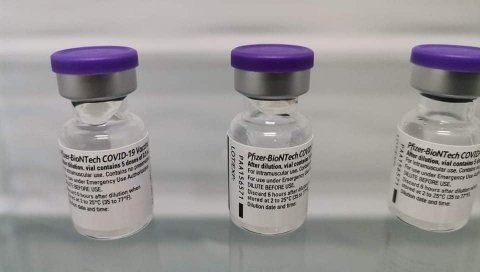 ХРВАТИ БИ ДA ПРАВЕ ФАЈЗЕР: Власници Пливе могли би да покрену производњу вакцине