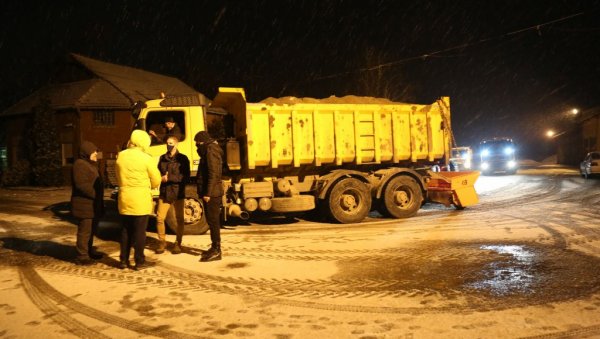 ИНТЕРВЕНИСАЛА ЗИМСКА СЛУЖБА: Снег не отежава саобраћај у Кикинди