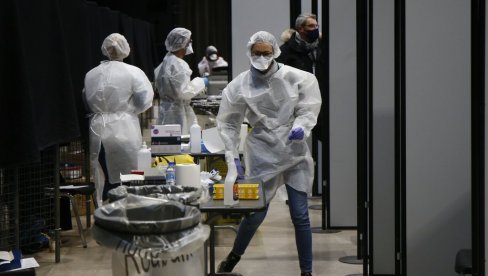ZA JEDAN DAN 25.000 NOVOZARAŽENIH: Nastavlja se borba sa epidemijom u Francuskoj, samo u petak preminulo 286 pacijenata
