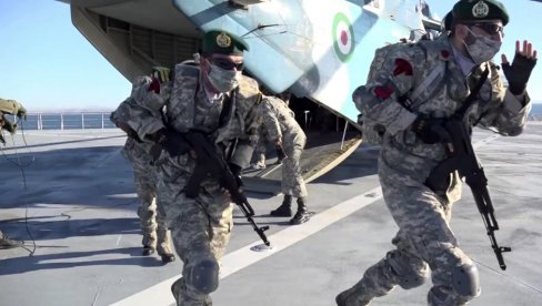 BEZ STRAHA OD F-35 I F-22: Korpus iranske revolucionarne garde pokazuje mišiće u Persijskom zalivu (VIDEO)