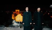 ONAMO NAMO, ZA BRDA ONA: Sveštenici manastira Đurđevi stupovi otpevali čuvenu pesmu - prizori iz Berana ostavljaju bez reči (VIDEO)