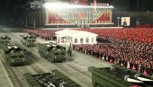 ОДРЖАНА ВОЈНА ПАРАДА У ПЈОНГЈАНГУ: Северна Кореја прославила завршетак конгреса владајуће партије (ФОТО)