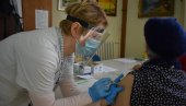 STARIJI DOBRO PODNOSE KINESKU VAKCINU: U Kikindi počela masovna vakcinacija, na raspolaganju 990 doza (FOTO)