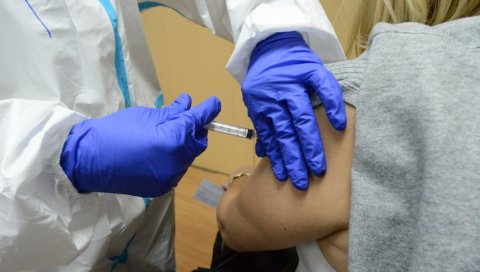САВЕЗ СЛЕПИХ И СЛАБОВИДИХ У КРАГУЈЕВЦУ: Организовали вакцинацију за своје чланове